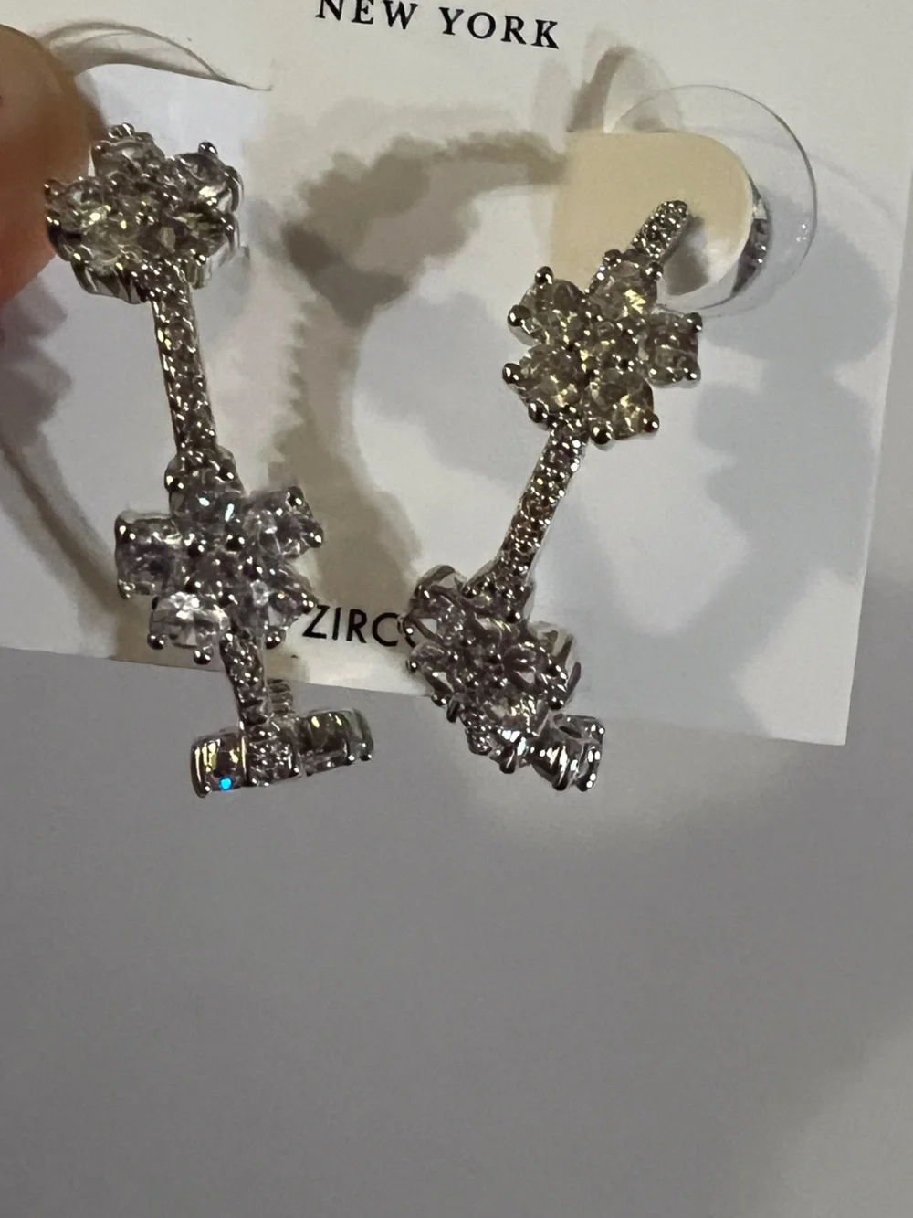 Kate Spade Silver Gleaming Garden CZ Floral Hoop Earrings New In Package